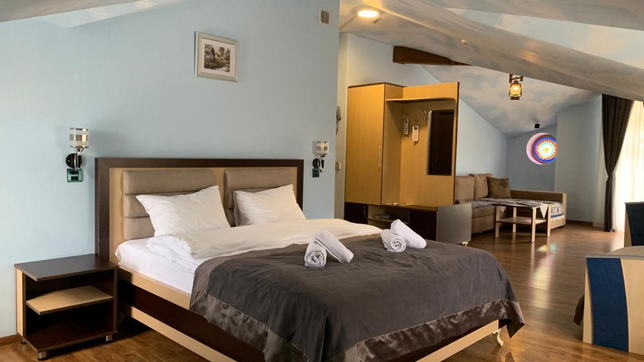 Şǝki Yaffle Inn Shaki Boutique Hotel מראה חיצוני תמונה