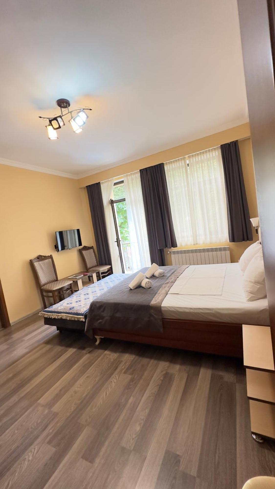Şǝki Yaffle Inn Shaki Boutique Hotel מראה חיצוני תמונה