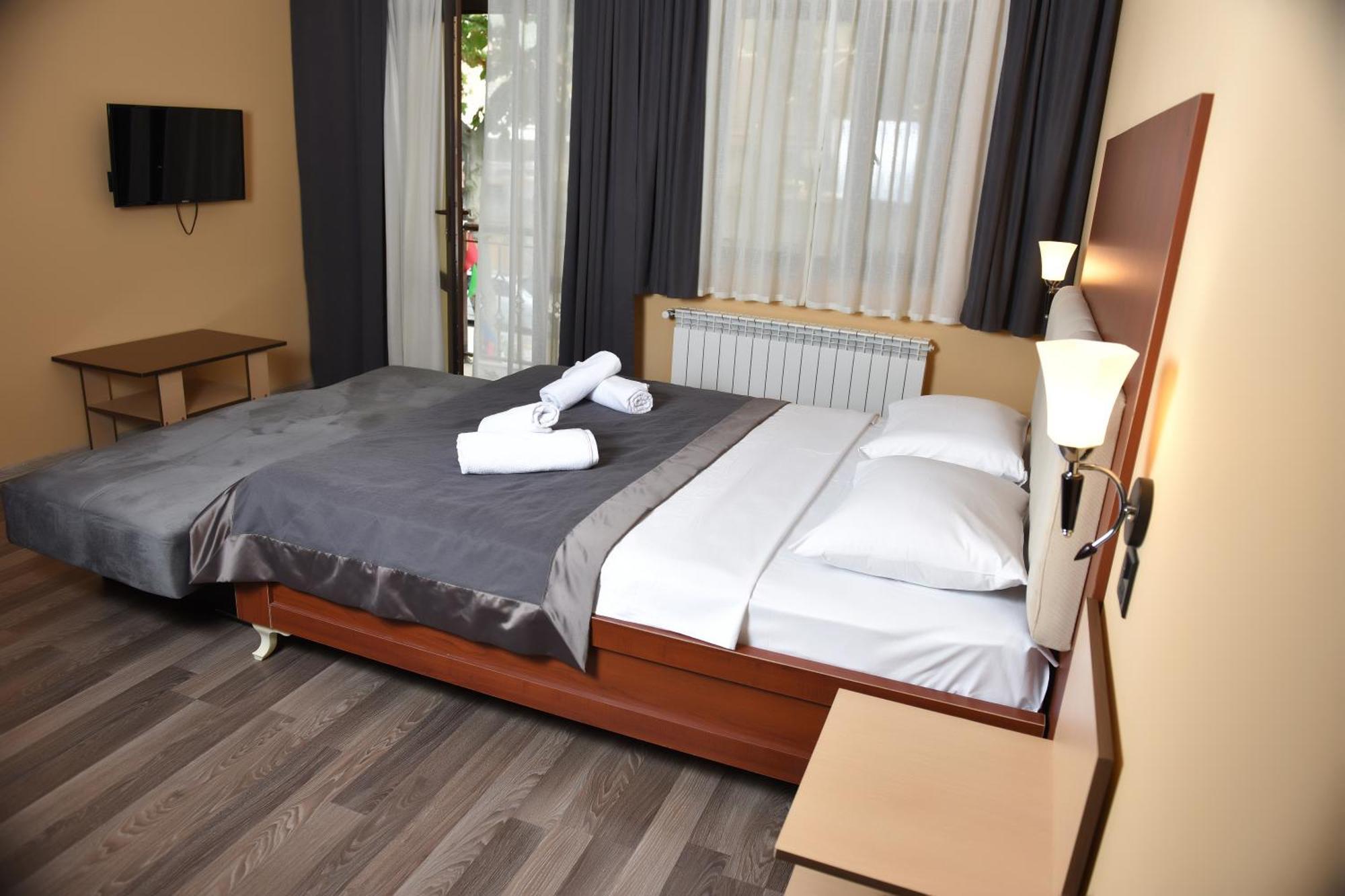 Şǝki Yaffle Inn Shaki Boutique Hotel מראה חיצוני תמונה
