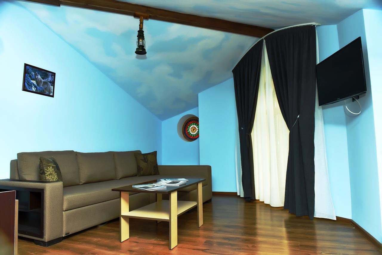 Şǝki Yaffle Inn Shaki Boutique Hotel מראה חיצוני תמונה