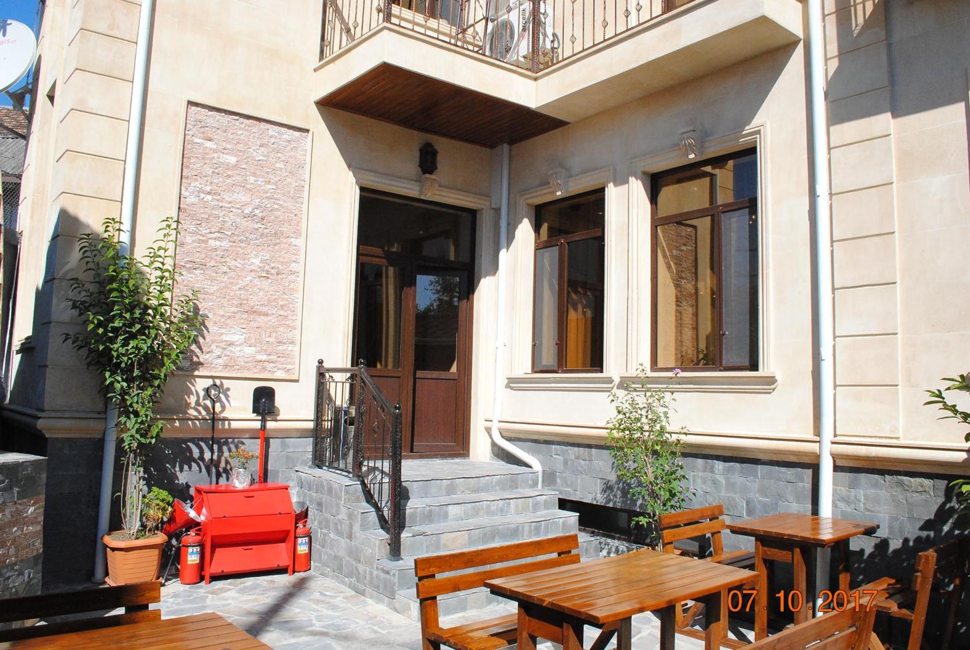 Şǝki Yaffle Inn Shaki Boutique Hotel מראה חיצוני תמונה
